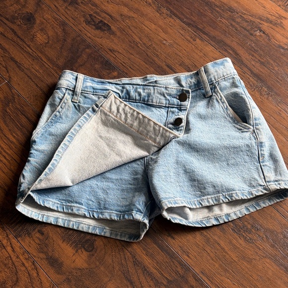 a.n.a Light Wash Denim Asymmetrical Skort - Picture 3 of 4